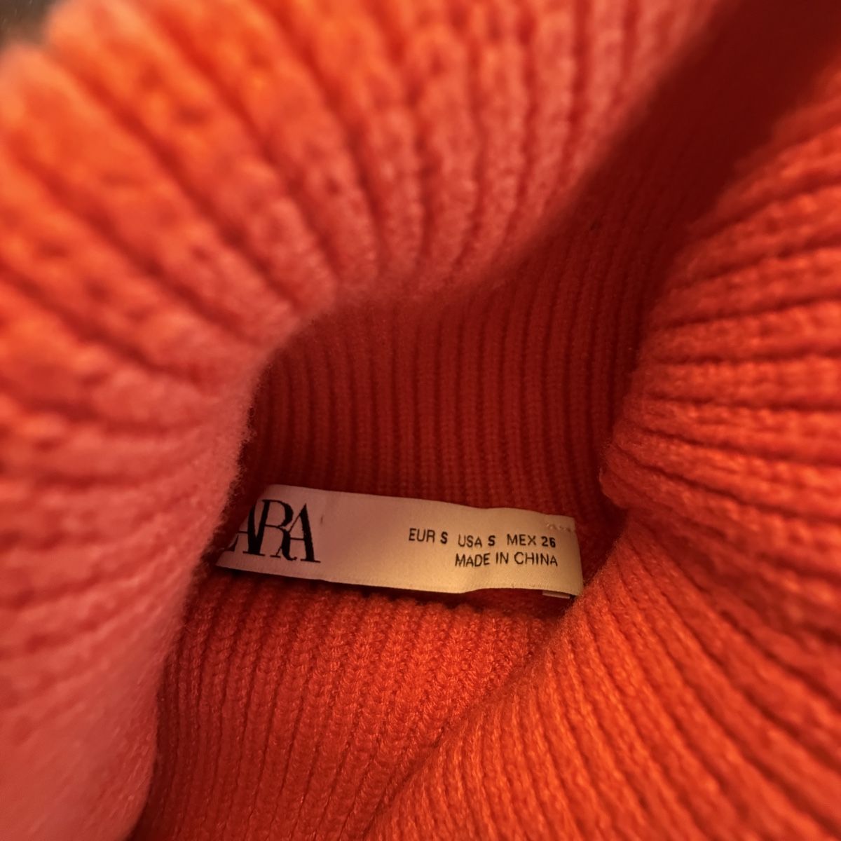 Zara Maglioni & Felpe: ZARA ROLLKRAGENPULLOVER S – Nuovo (secondo la descrizione) da Uetikon am see venduto da seller.2020 2