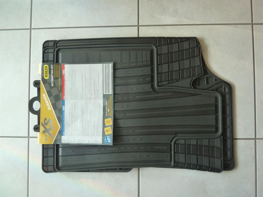 CarFashion Allwetter Fussmatten Set A1 - 4-teilig In Schwarz Für Ford Kuga