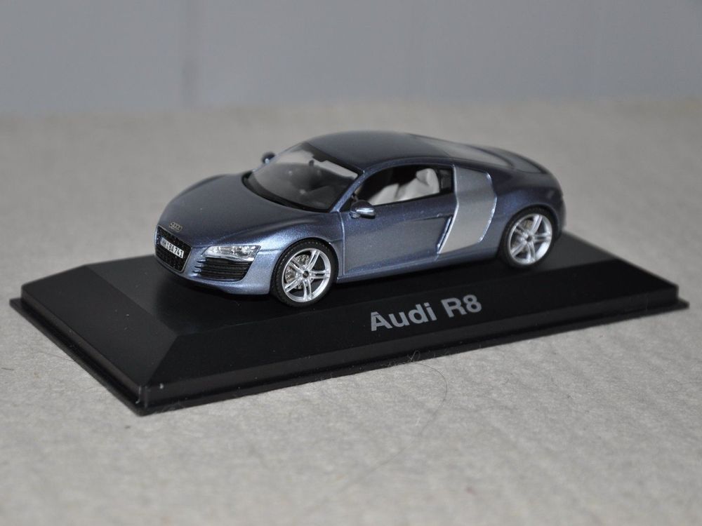 SUPERBE AUDI R8 24H DU MANS 2004 NEUF EN BOITE SOUS BLISTER 1/43 A6