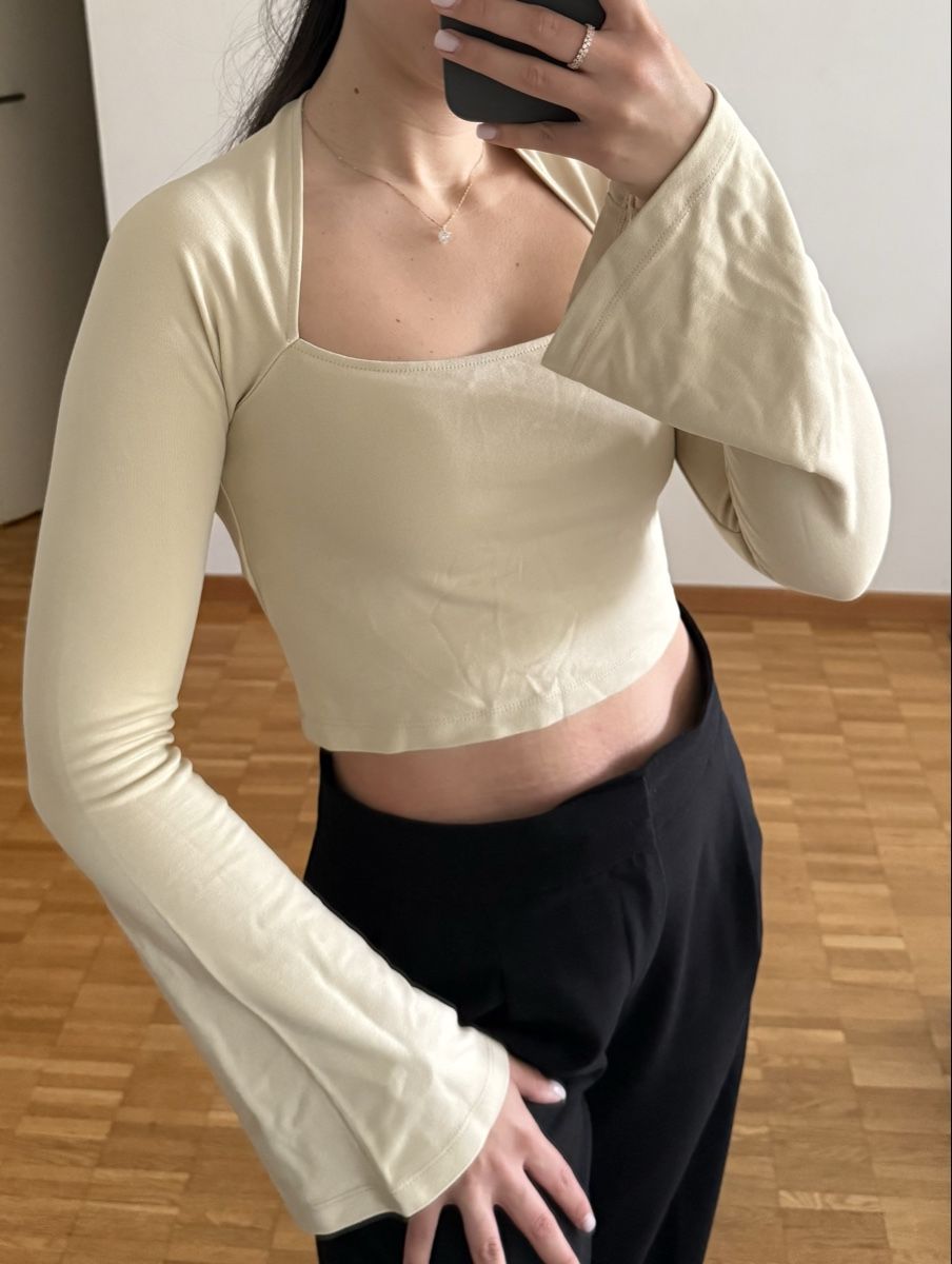 Na-kd Top: NA-KD Crop Top beige, Taille S – Nuovo (secondo la descrizione) da Châtelaine venduto da nan_j75j