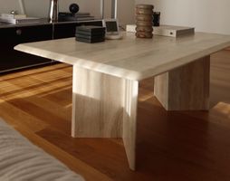 Couchtisch aus Travertin