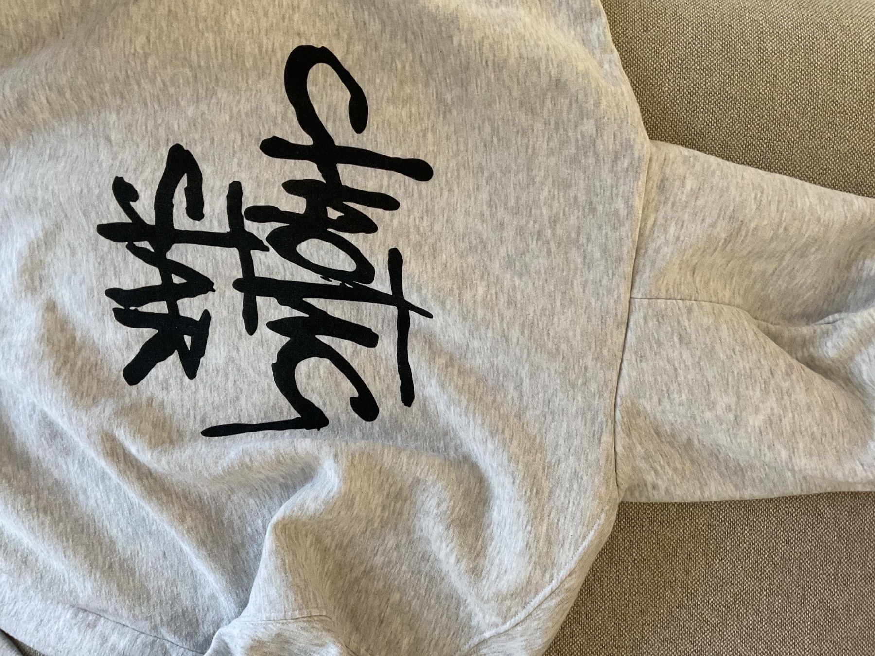 Maglioni & Felpe: Subdued  Hoodie, Grau, Grösse M – Usato da Basel venduto da cme03 2