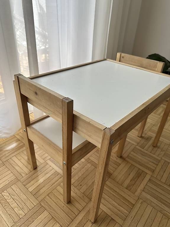 Tavoli: IKEA Kindertisch + 2 Stühle  – Usato da Neuenhof venduto da lpa_j6rr 1