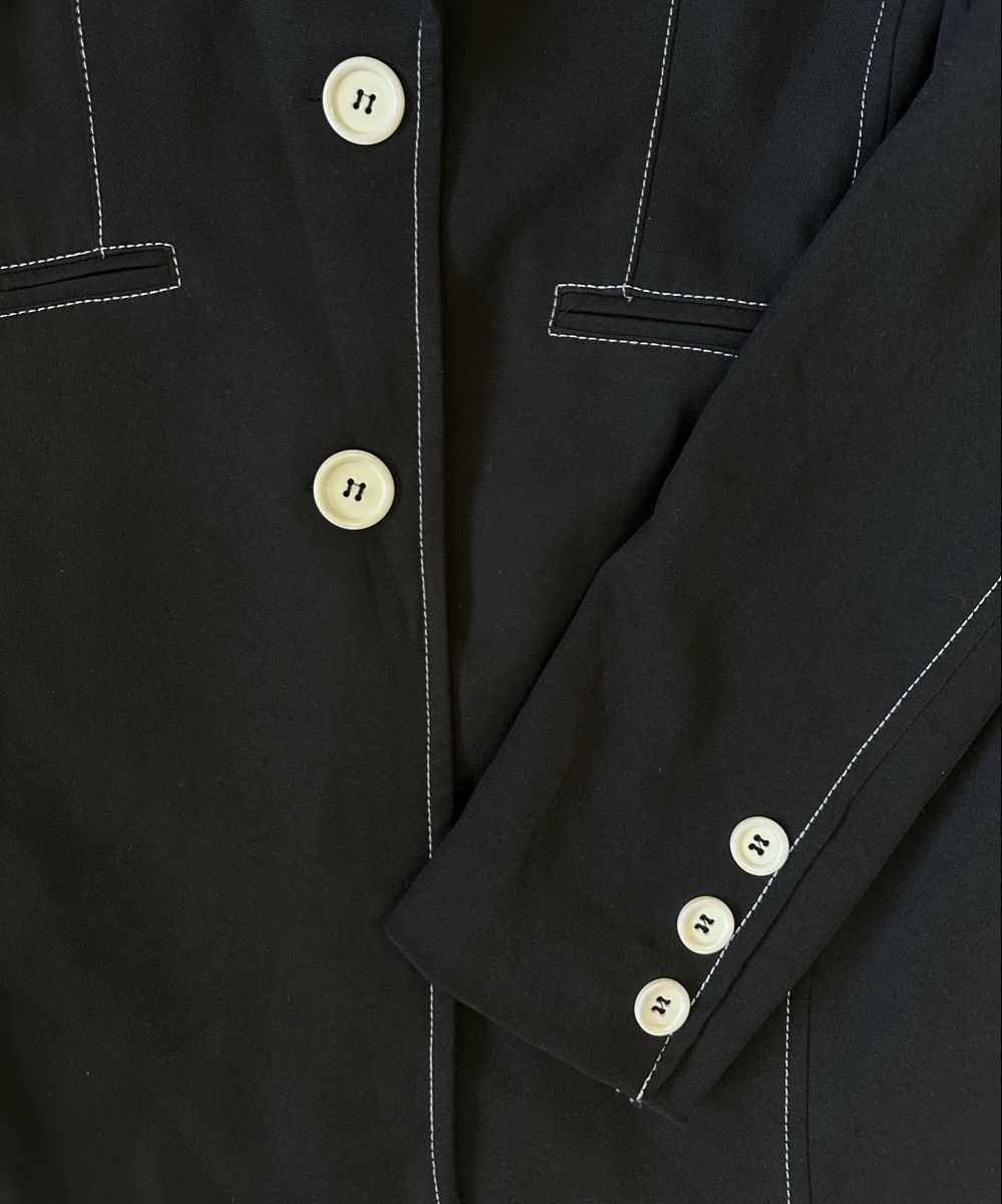 Giacche: Blazer mit Details (38) – Usato da Benken SG venduto da SecondTreasure 2