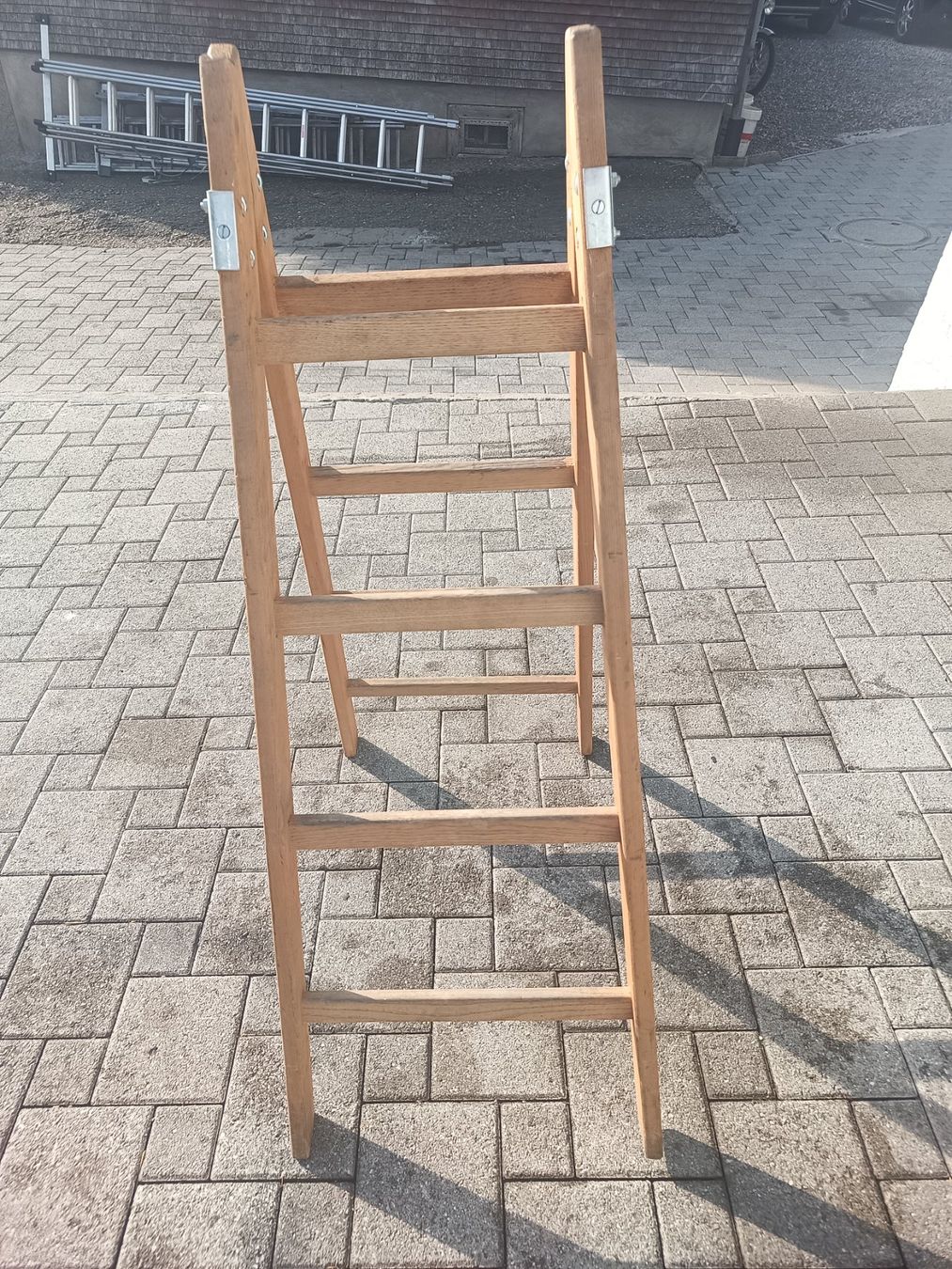 Leitern: Bockleiter Holz Holzbockleiter – Gebraucht aus Oberegg von A-Z.Handel.Loehrer 1
