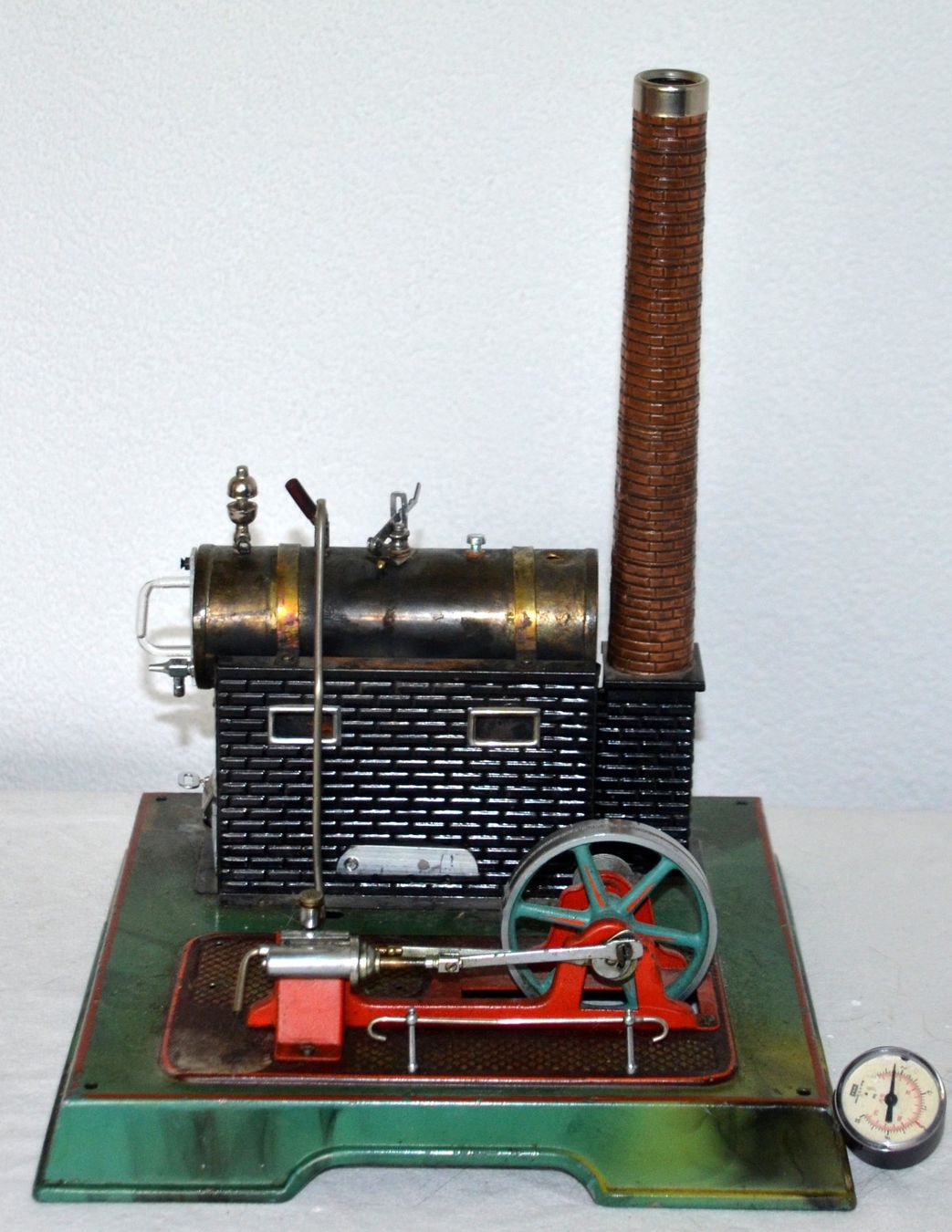 Kit di modellismo & Modellini statici: Dampfmaschine / machine à vapeur – Difettoso da Collonges venduto da arashee