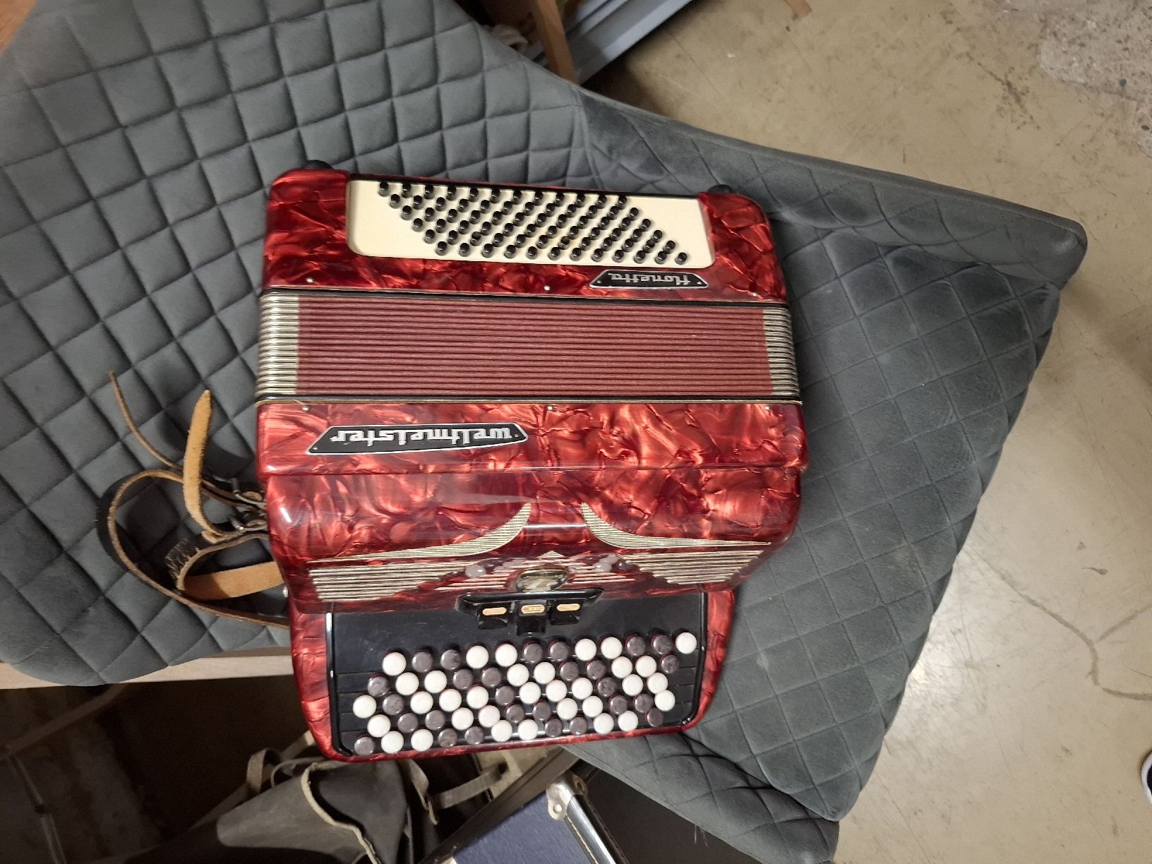 Musikinstrumente: chromatique accordéon – Gebraucht aus Villeneuve von BibiVintage 3