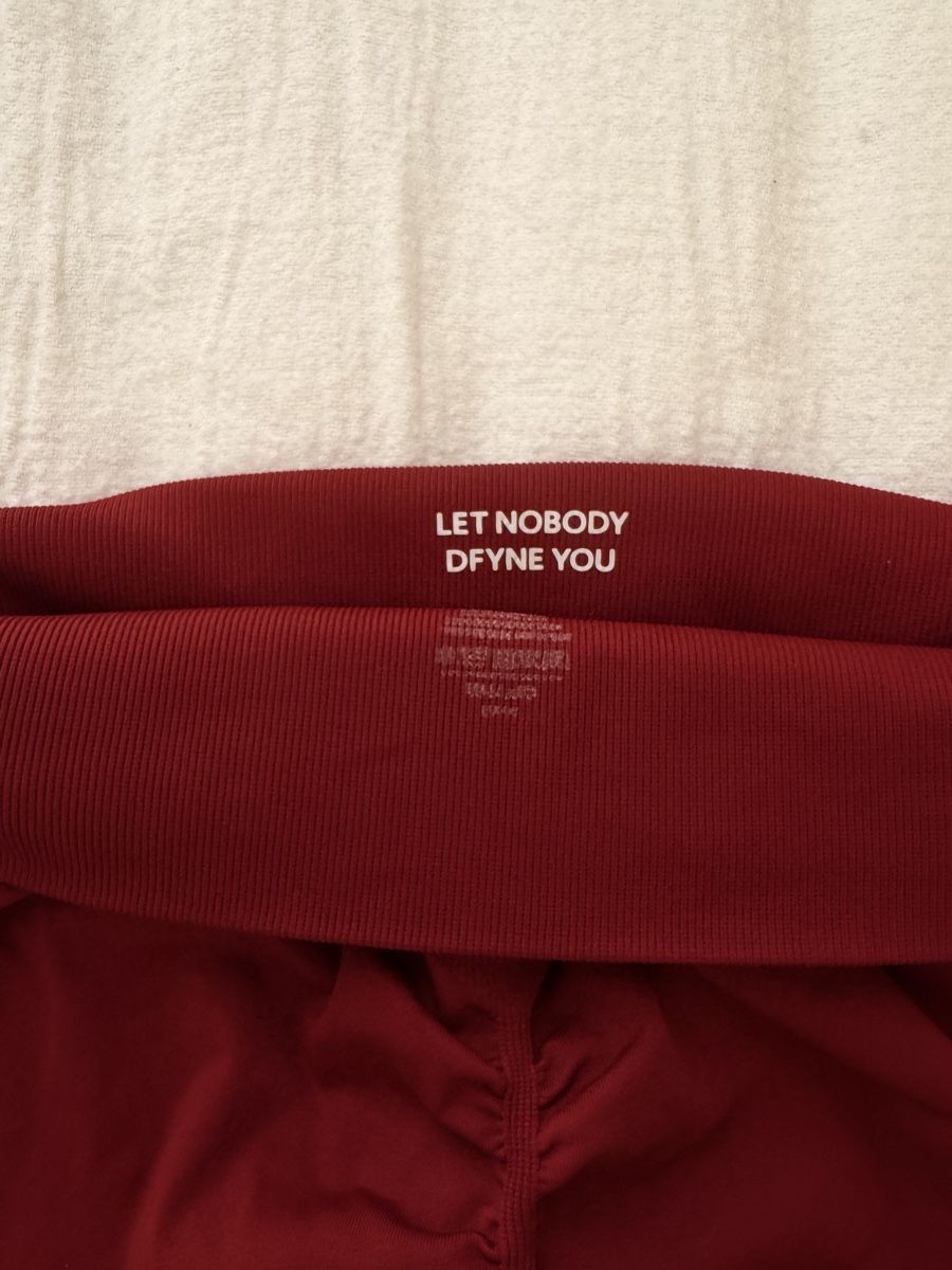 DFYNE Leggings: Dfyne Lanyi Leggings – Nuovo (secondo la descrizione) da Altbüron venduto da rah_pz8s 2
