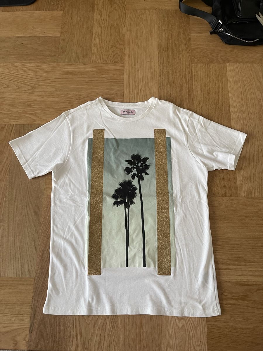 Palm Angels T-Shirts: Palm Angels Tshirt weiss – Gebraucht aus Kriens von MM_FashionFusion