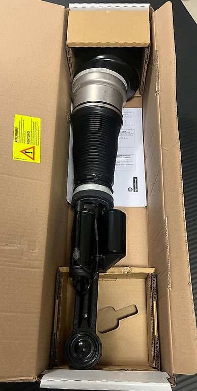 Mercedes-Benz Toutes les pièces auto: Luftfederbein Bilstein Mercedes – D'occasion à Staefa par tony2323 2