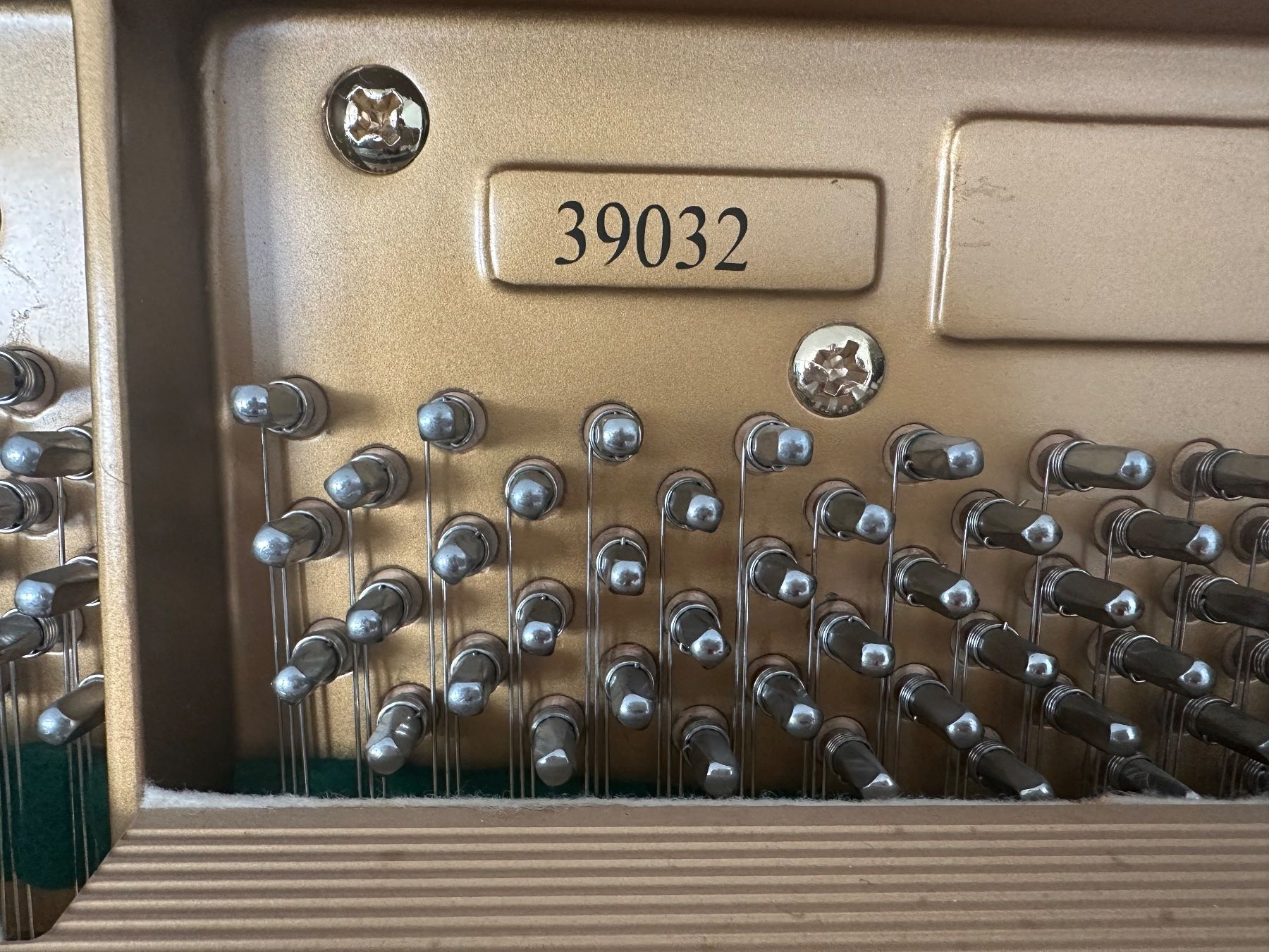 Musikinstrumente: Klavier – Gebraucht aus Zürich von NGO8046 4