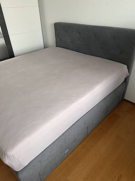 Lits: Boxspringbett – D'occasion à Zürich par artflck