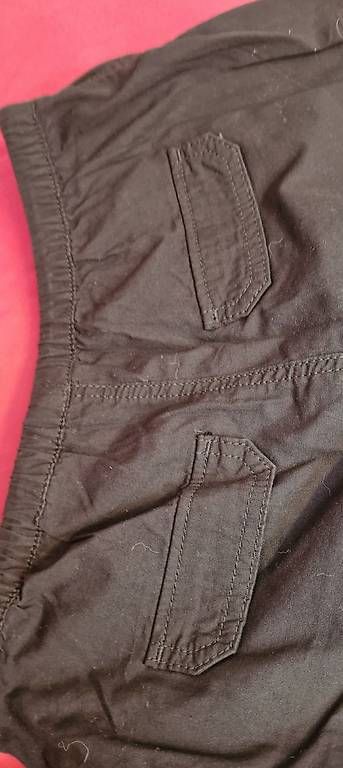 Pantaloni: Hose  – Usato da Riehen venduto da Joloe 1