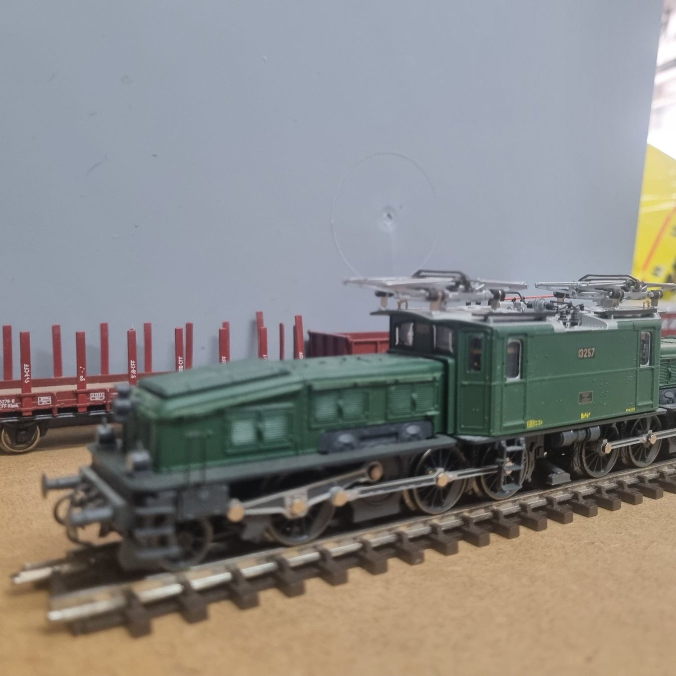 Roco Modellini di ferrovie: Be 6/8 Digital Güterzug H0 Gleichstrom – Usato da Männedorf venduto da Spezial-Modelle 2