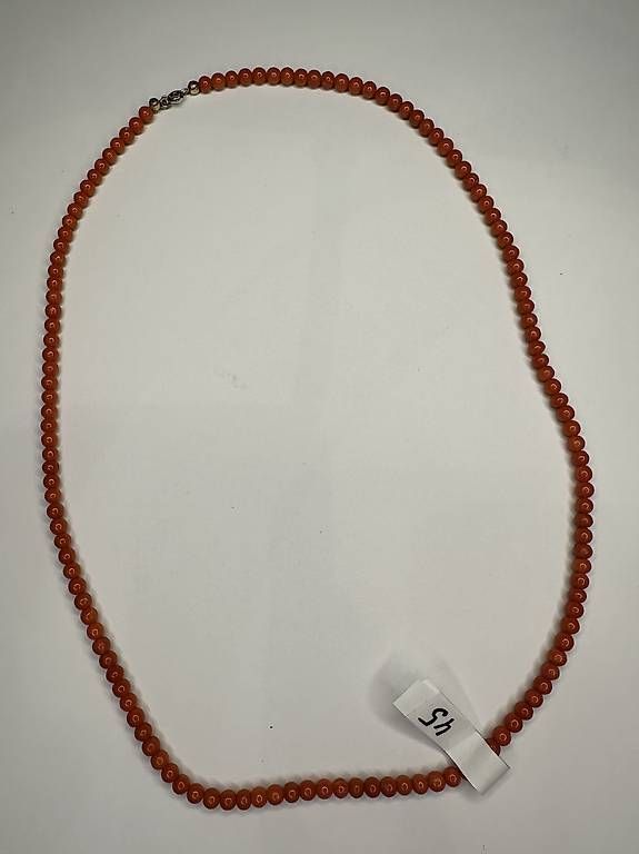 Catenine: Korallenhalskette, 65,5 cm.  – Usato da Küssnacht am Rigi venduto da mis_skz5