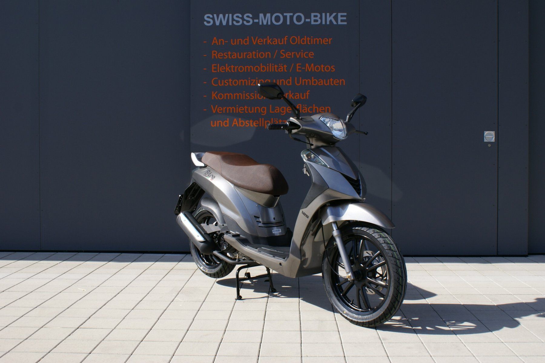 Scooter: Neufahrzeug Over-Bikes 125er Roller rabattiert – Usato da Seewen SO venduto da Eliane-Nora 2