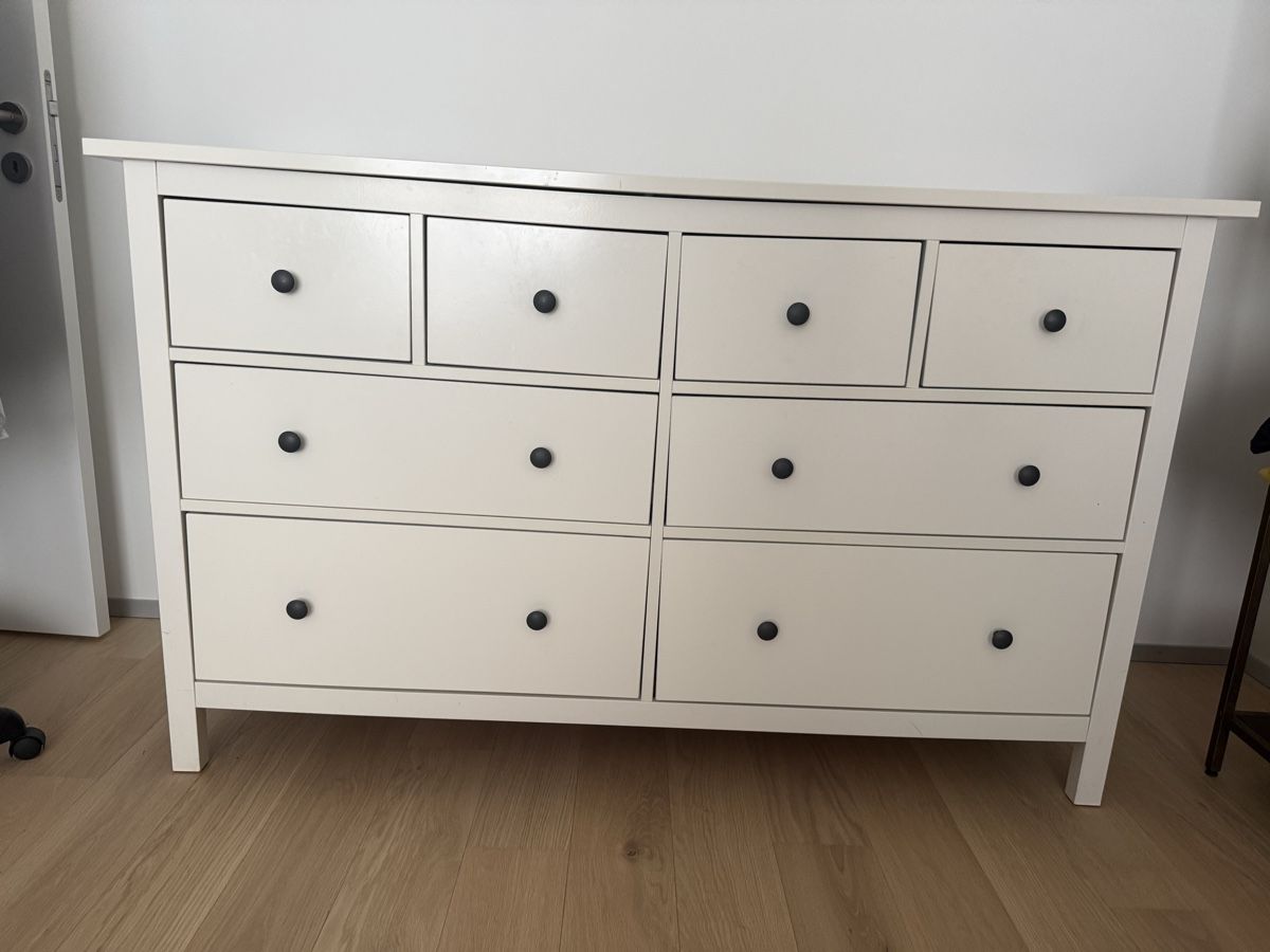 Ikea Commodes: Commode IKEA blanche Hemnes – D'occasion à Herrliberg par MelAA245789