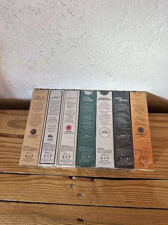 Libri: Lombagine Parfuems original verpackt – Usato da Weissenburg venduto da Honigcalcit 1