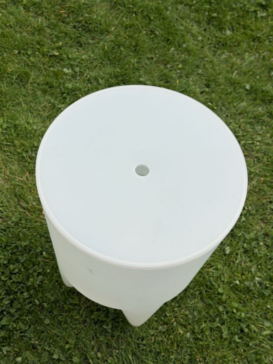 Kartell Sgabelli: Design Hocker "BUBU" Philippe Starck France – Usato da Deitingen venduto da Himhip 1