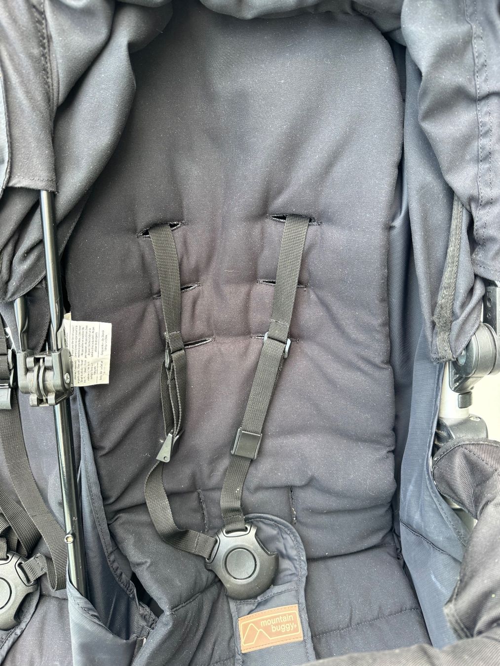 Mountain Buggy Carrozzine: Mountain Buggy Doppelkinderwagen – Usato da Zug venduto da sil_j6rl 2