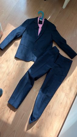 Jungen Anzug, 134, blau inkl. rosa Krawatte