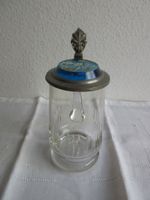 Biedermeier Bierkrug, Glasdeckel mit Zinnrand und Email