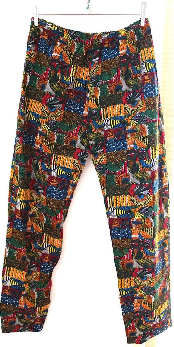 Hosen: Neu, Unisex Hose,  M / L – Gebraucht aus Locarno von madame-tus-sauds