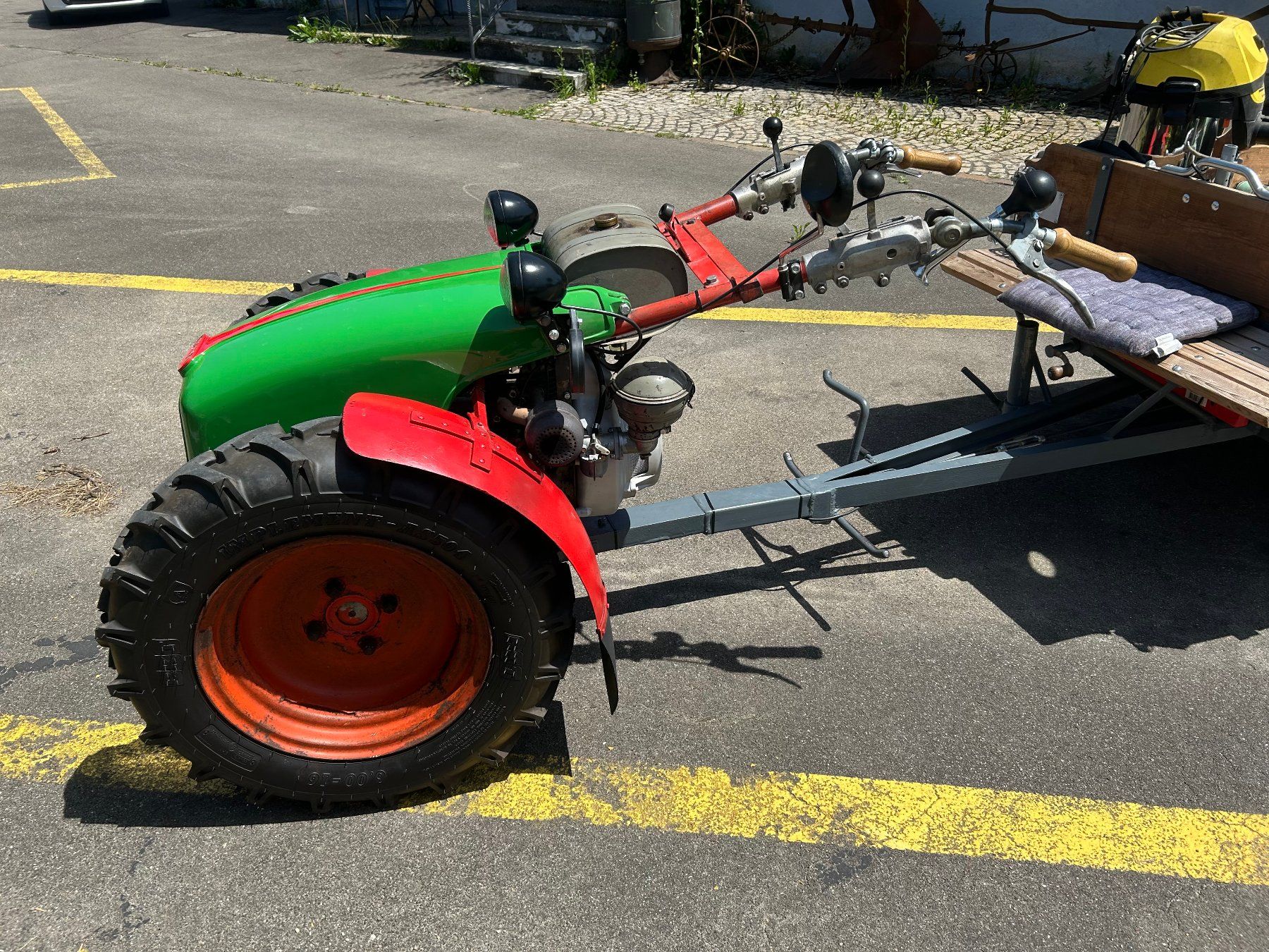 Trattori: Rapid 606 Einachser + Wägeli, mit gefedertem Traktorsitz – Usato da Sulgen venduto da ulita 4