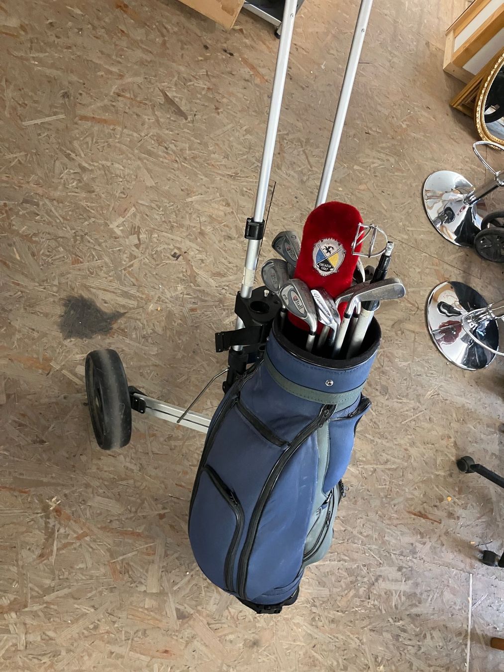 Mazze & Set: Golfschläger-Set mit Trolley – Usato da Dübendorf venduto da sdbu-frappant 2