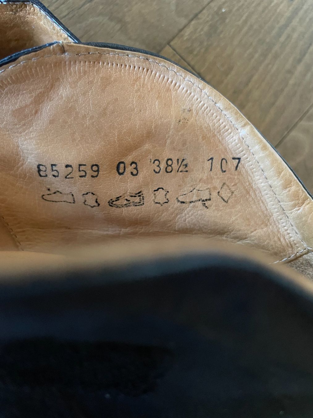 Think Scarpe da donna: Lederhalbschuh von Think! Gr. 38.5 – Usato da Rütihof venduto da solombra 4
