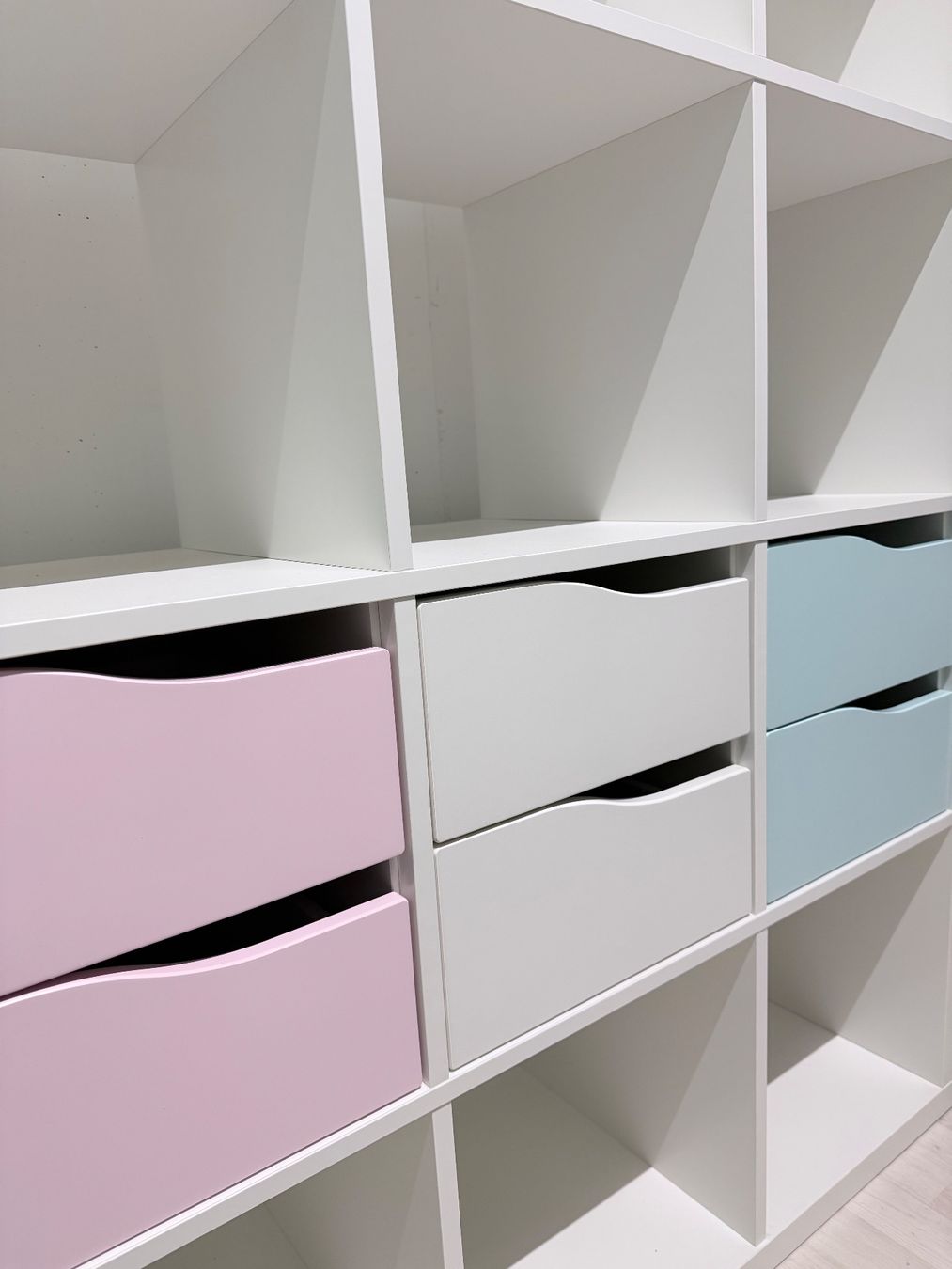 Ikea Scaffali: IKEA KALLAX Regal inkl. Schubladen – Nuovo (secondo la descrizione) da Kloten venduto da _____monisa 1