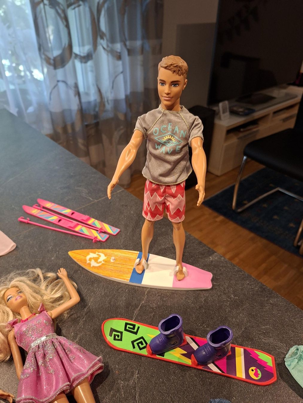 Hasbro Poupées: Grosses Barbie Paket – D'occasion à Oberwil BL par Nisli99 4