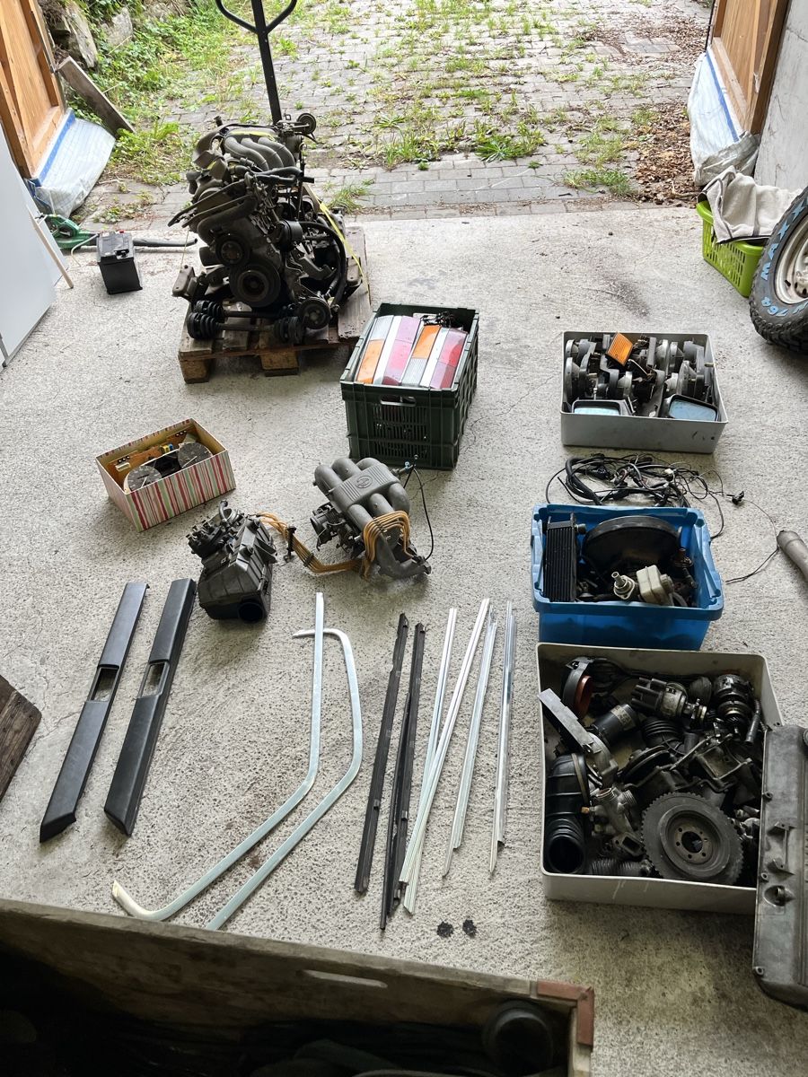 BMW Tutti pezzi di ricambio auto: Bmw E28 Teile, Motor, Getriebe, etc. – Usato da Lenk im Simmental venduto da Treuthy 6