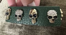 Leder Armband mit Totenkopf Anhänger Grösse verstellbar neu