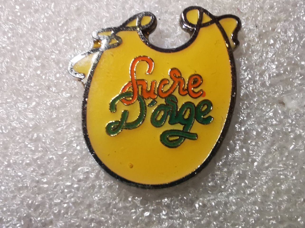 Placchette & Badge: Ansteckpin 8: Luche D oige – Usato da Oppligen venduto da Pin-Fall-Shop