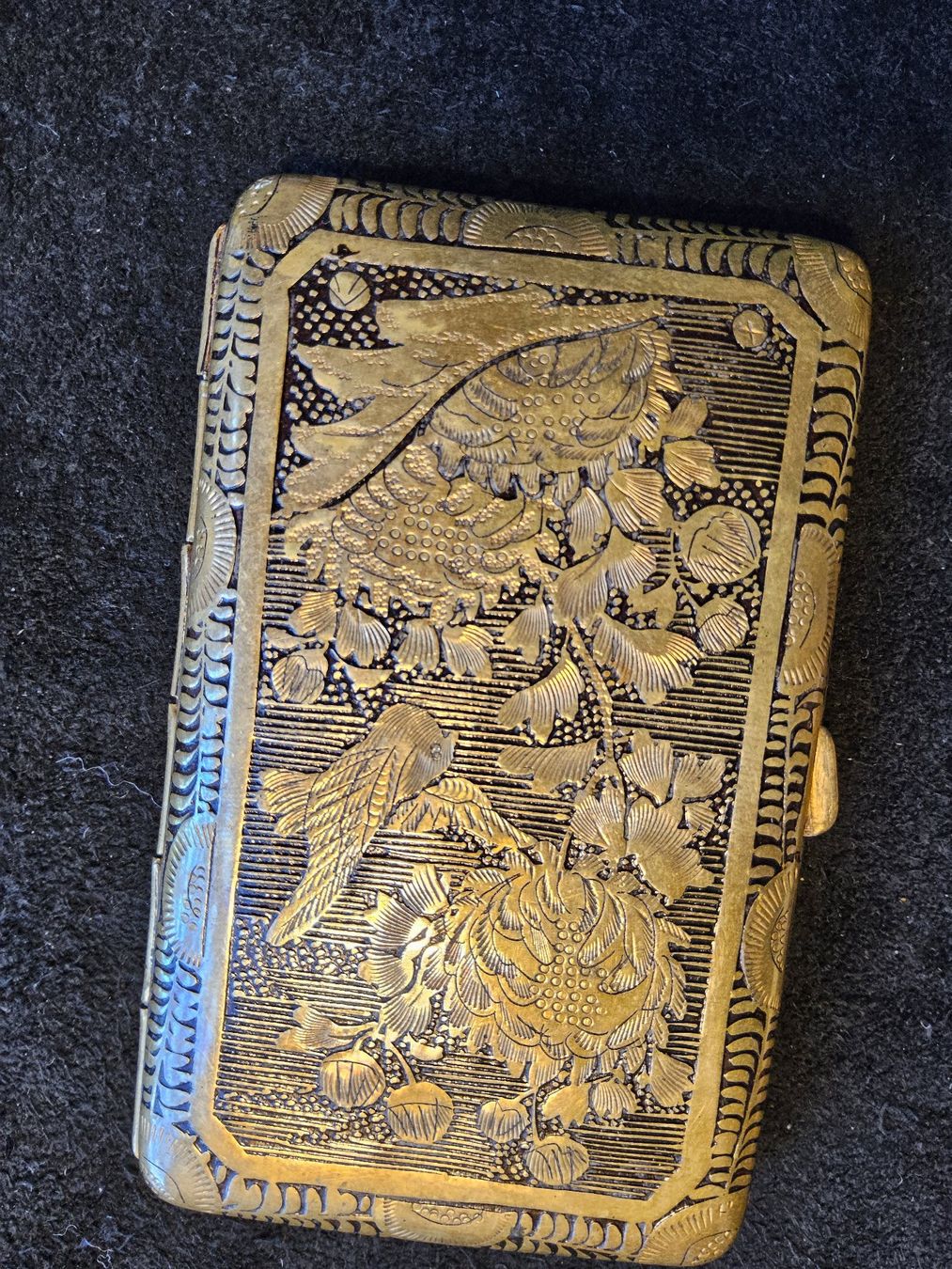 Barattoli: Antike Messing Zigarettendose JAPAN ca 1900 – Usato da Zürich venduto da helsan 1
