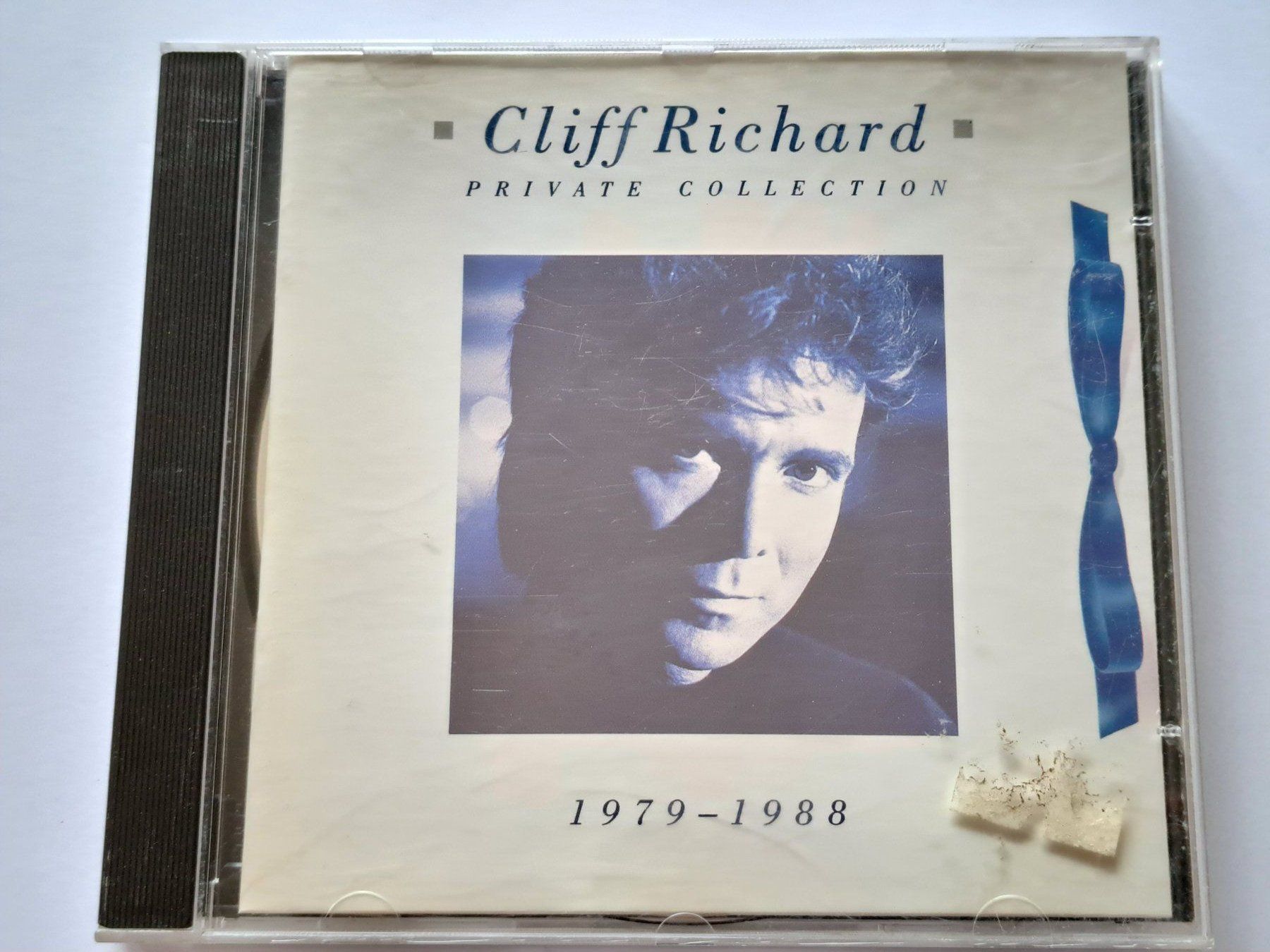 CD: Cd Cliff Richard 1979 1988 – Usato da Pully venduto da bro_n52j