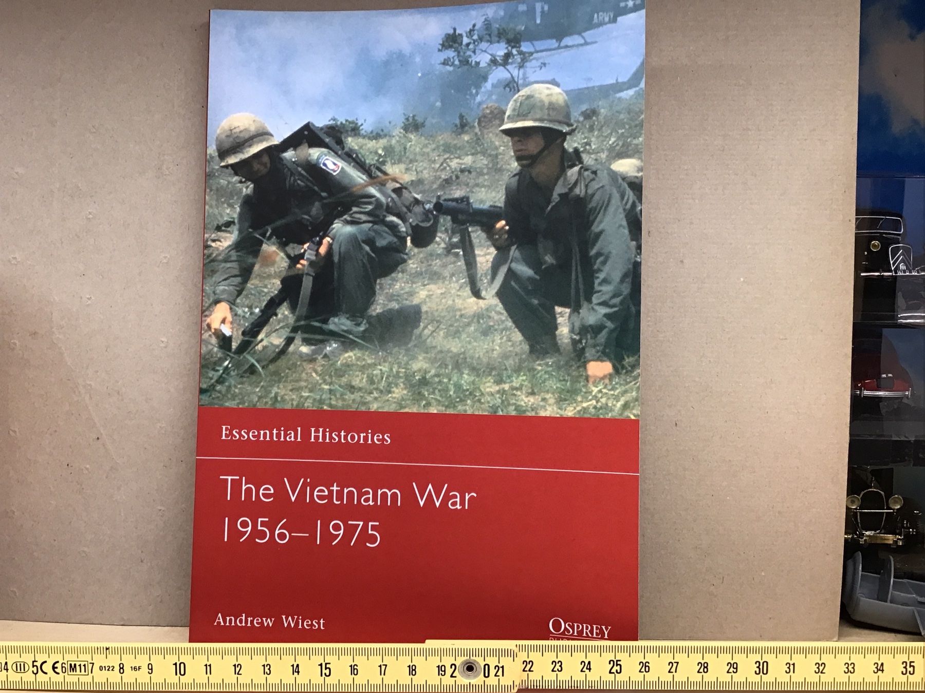 Libri: The Vietnam War - Andrew Wiest – Usato da Männedorf venduto da Modelle-aller-Art