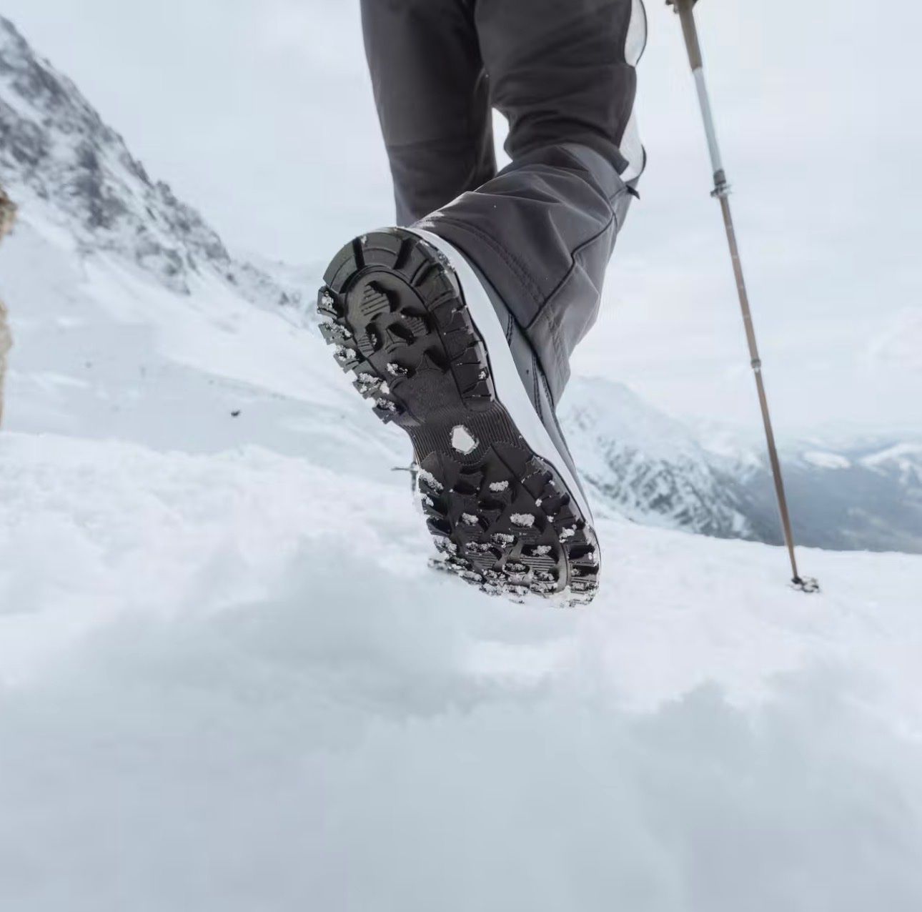 Chaussures femmes: Waterproof Hiking shoes – D'occasion à Zürich par Zuri.Ceramik 2