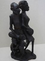 Afrikanische Holzfigur -  geschnitzt