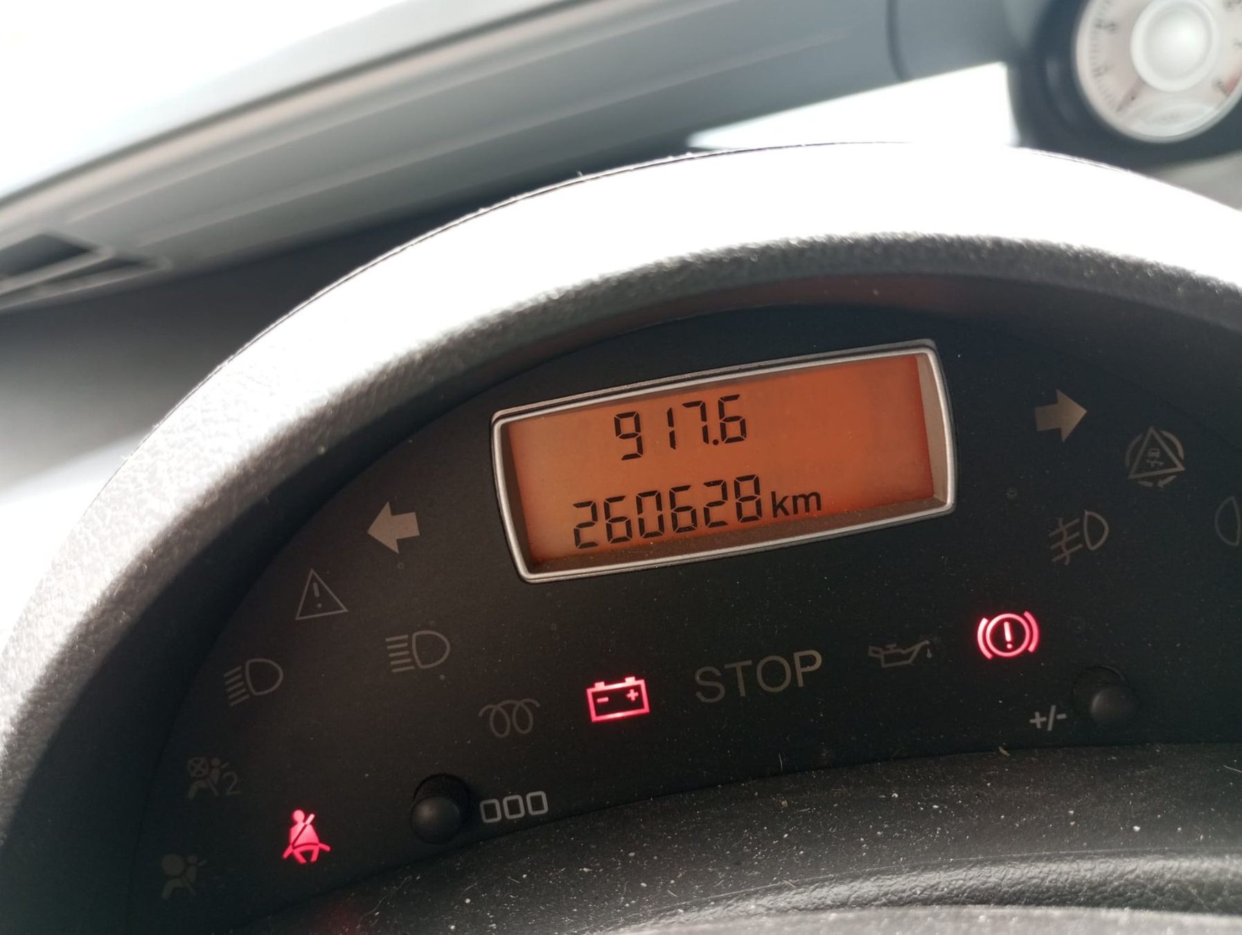 Citroën Automobili: Citroën C8 – Usato da Fahy venduto da C.Mugeli 3