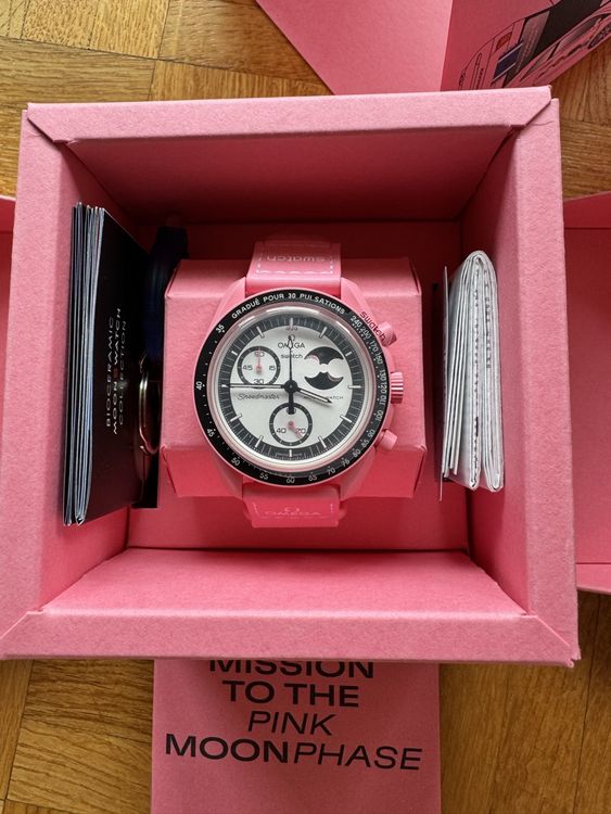 Swatch Orologi: Swatch X Omega mission to the pink Moonphase montre – Nuovo e nell'imballaggio originale da Nyon venduto da loris305 1