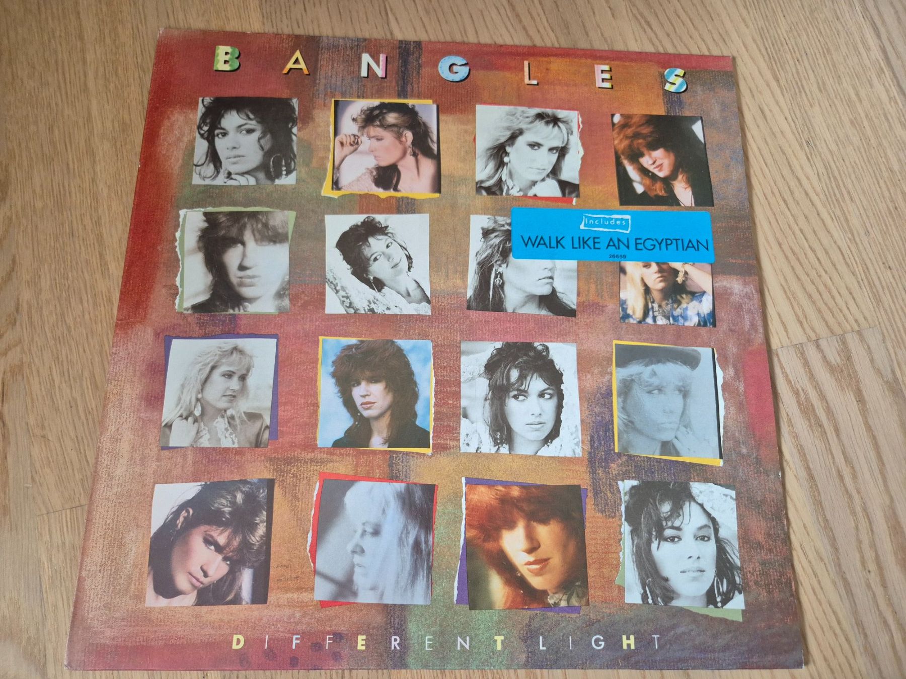 Dischi in vinile: Bangles - Different Light LP, inkl. Walk Like Egyptian – Usato da Stäfa venduto da Arjen2011
