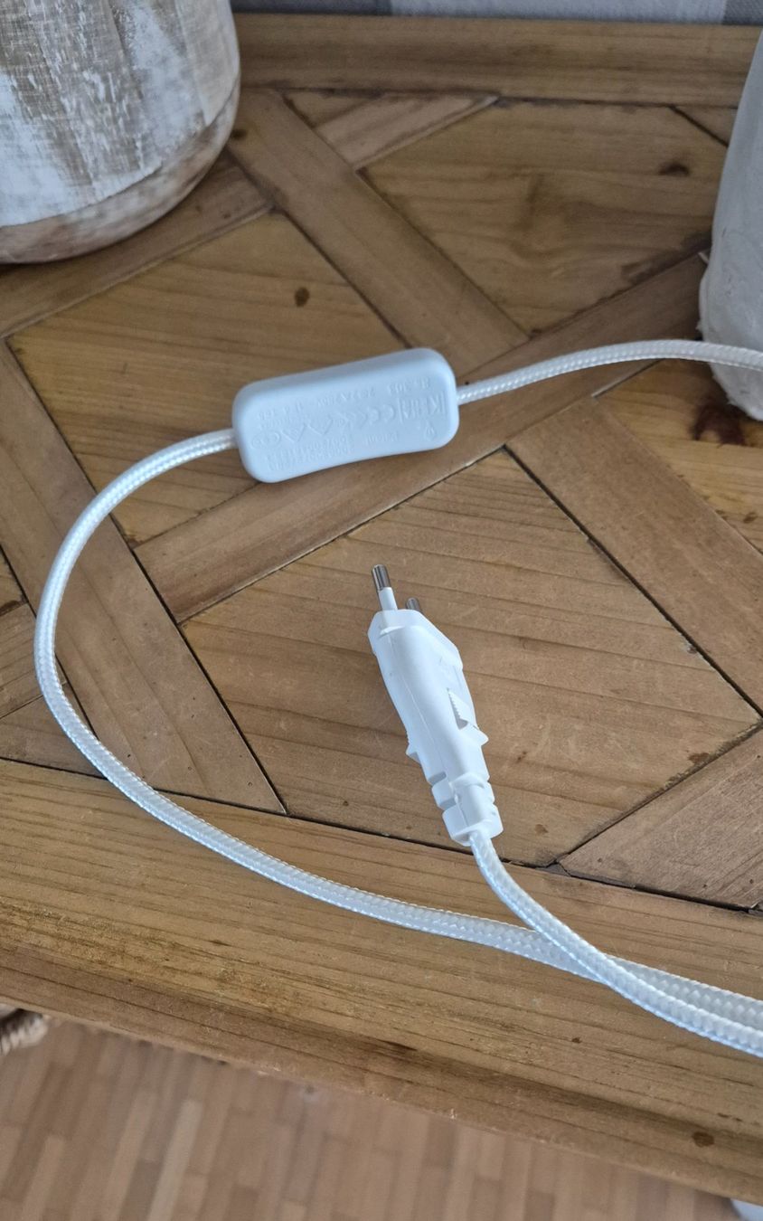 Lampen: Tischleuchte/Tischlampe aus Pappmaché – Neu (gemäss Beschreibung) aus Tagelswangen von GABGABFI 4