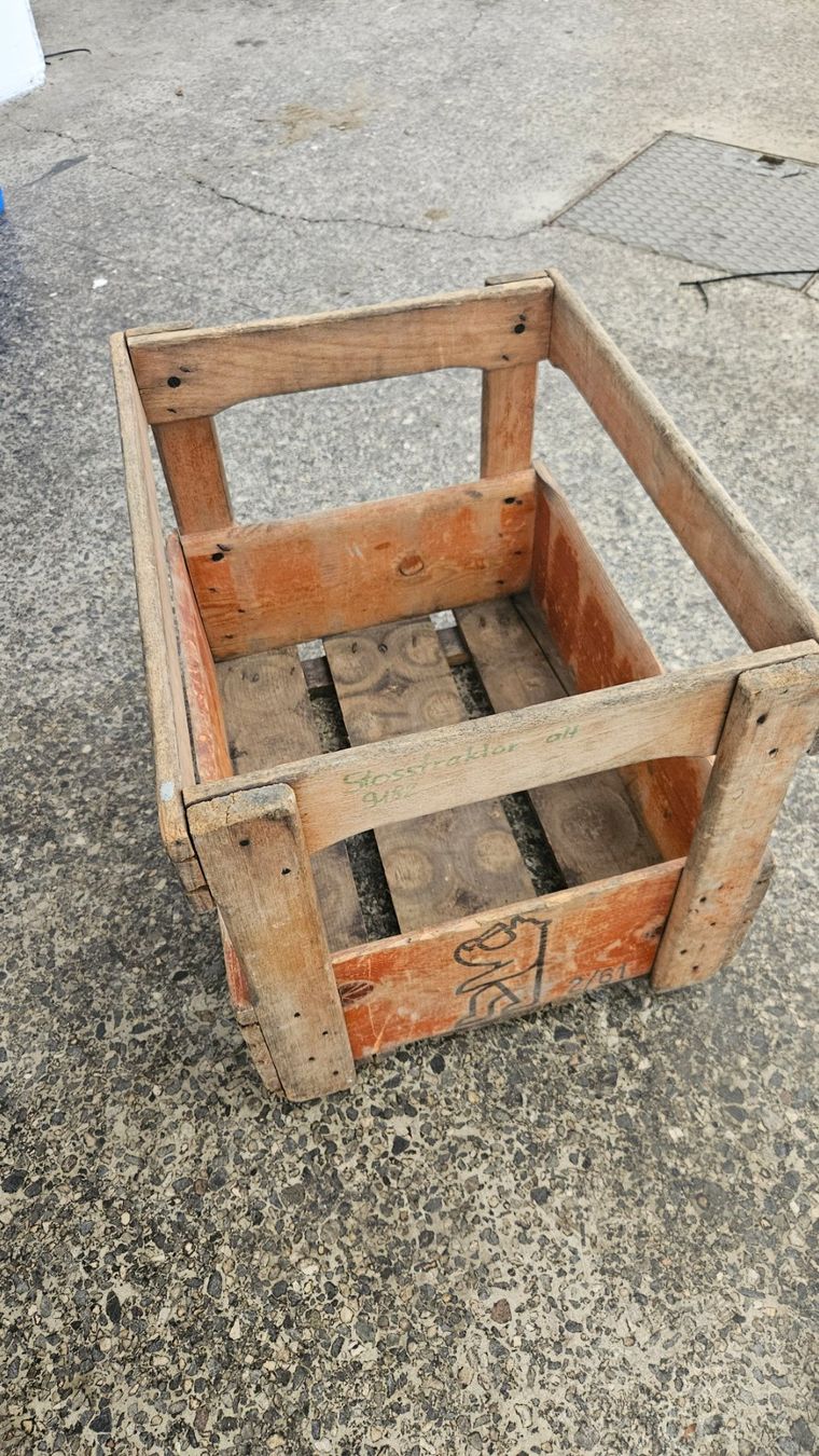 Casse di vino e birra: Cassa di legno Gurten Bier – Usato da Melano venduto da H-Sara 2