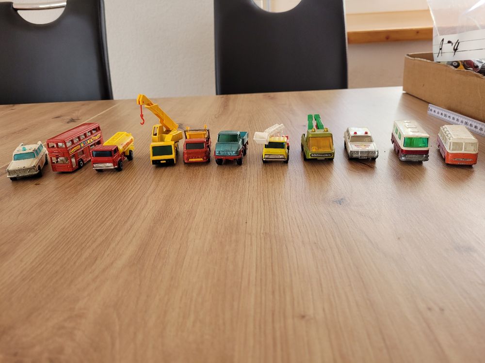 Spielzeug auto und Lastwagen zirka 40 jahre alt / A 5 1