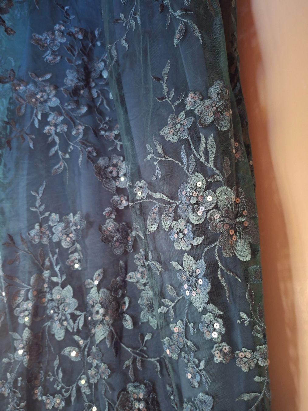 JJ’s House Vestiti: Traumhaftes Brautmutter Kleid mit Spitzen – Nuovo (secondo la descrizione) da Bad Zurzach venduto da kay_58q6 1