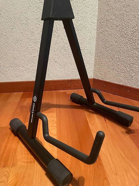 Strumenti musicali: CELLO Cello Ständer KöNIG & MEIER NEU – Usato da Zürich venduto da timsinde