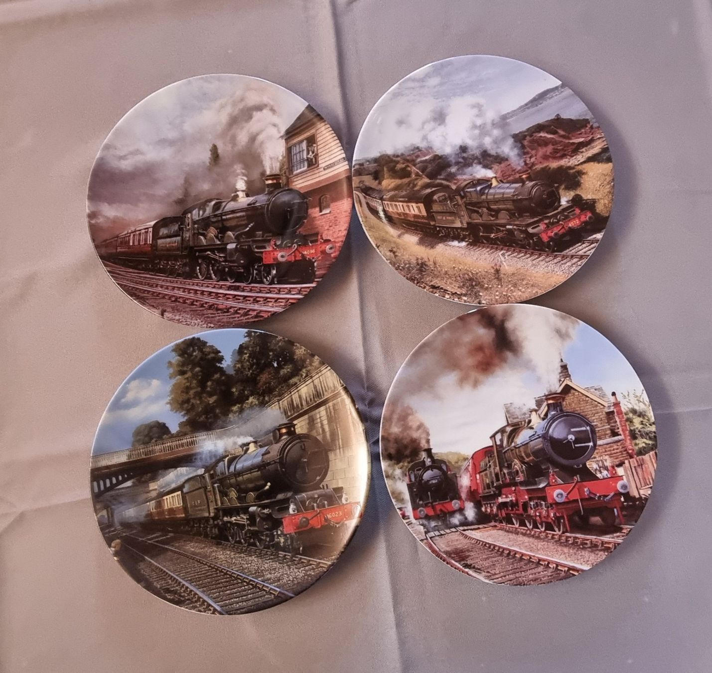 Assiettes: GREAT WESTERN DREAMS 4TELLER LIMITEND EDITION – Neuf avec emballage d'origine à Schönenwerd par Sneki55