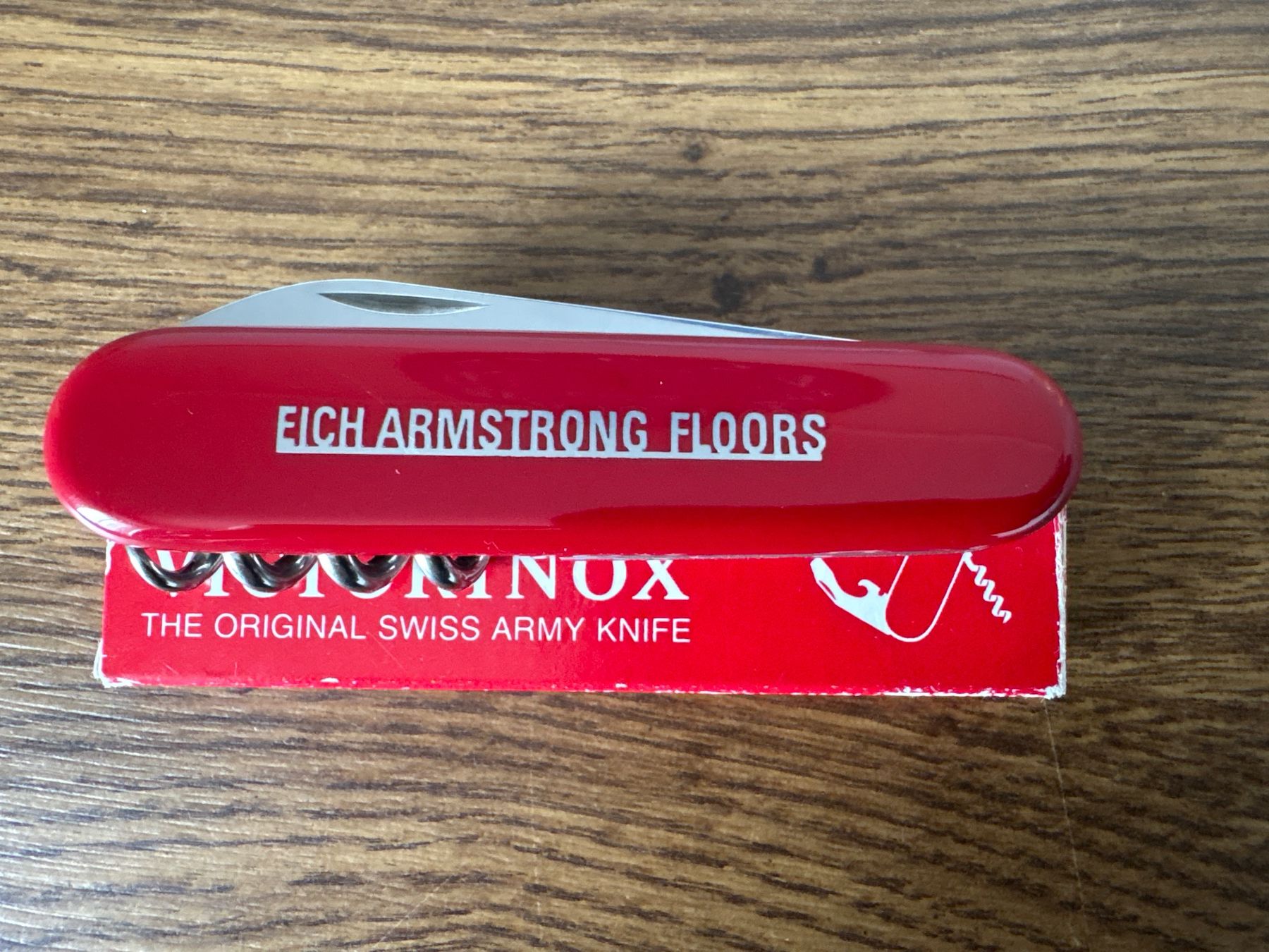 Victorinox Coltelli tascabile: VICTORINOX - Waiter - Sackmesser - EICH ARMSTRONG FLOORS – Usato da Andwil SG venduto da Rainboli 8